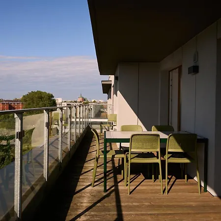 Mazowiecka Surfingbird Apartamento *